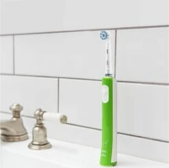 Oral B Oral-B Junior - Elektrische Tandenborstel - Groen -Oral B 1200x1197 7