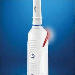 Oral B Oral-B Junior - Elektrische Tandenborstel - Wit 22 Oral B Oral-B Junior - Elektrische Tandenborstel - Wit -Oral B 1200x1200 265
