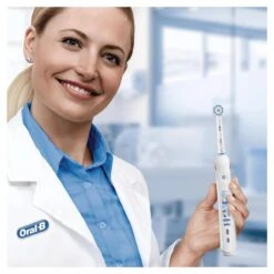 Oral B Oral-B Junior - Elektrische Tandenborstel - Wit 30 Oral B Oral-B Junior - Elektrische Tandenborstel - Wit -Oral B 1200x1200 269