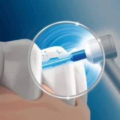 Oral B Braun Oral-B WaterJet + PRO 700 - Monddouche -Oral B 1200x1200 60