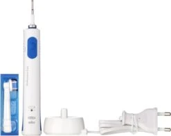 Oral B Oral-B White & Clean 600 BOX -Oral B 1200x956